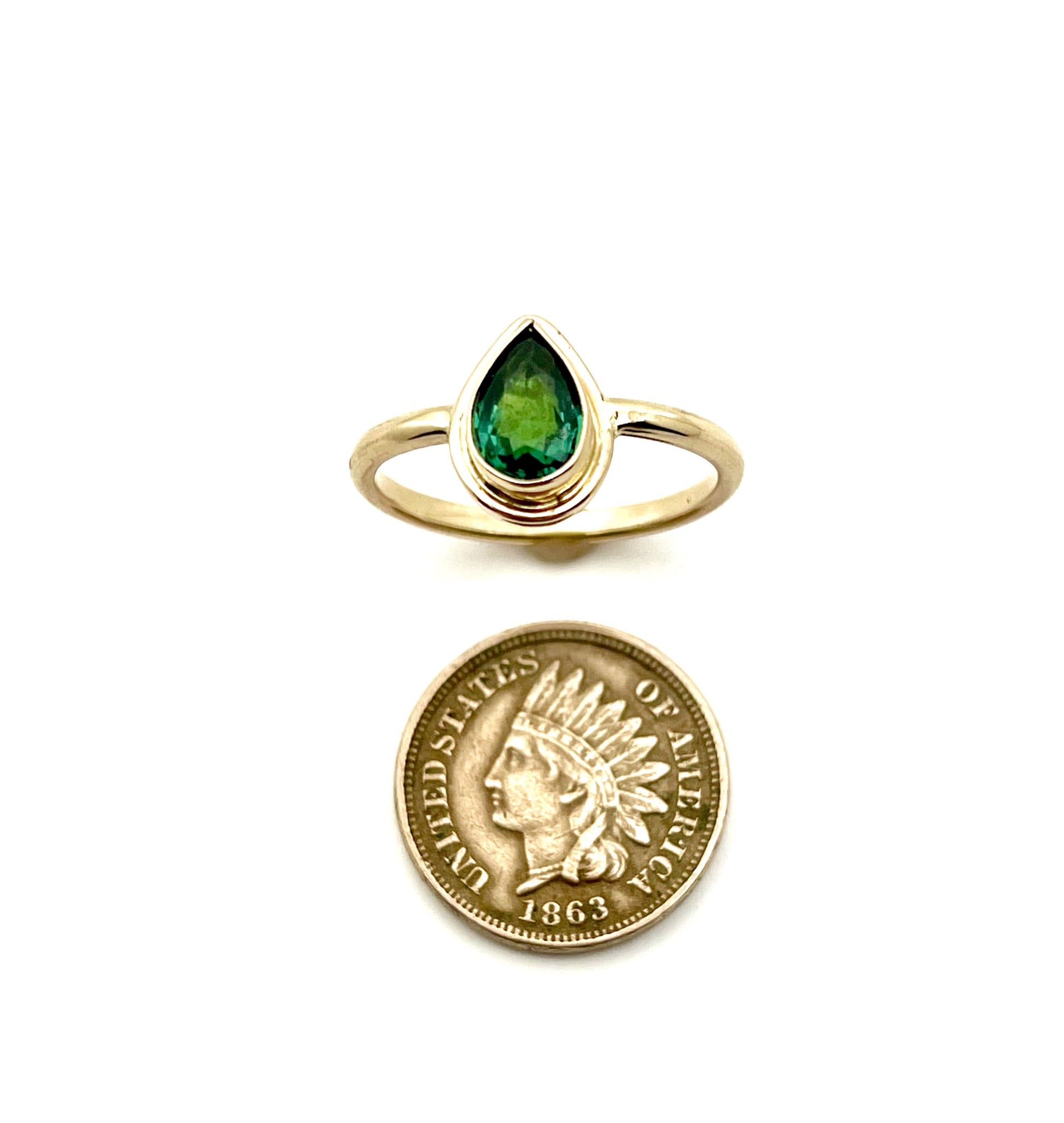 Green Sapphire 14k Gold ring, Gemstone Ring,Friendship Ring,September Birthstone Ring, Alternate Wedding Ring