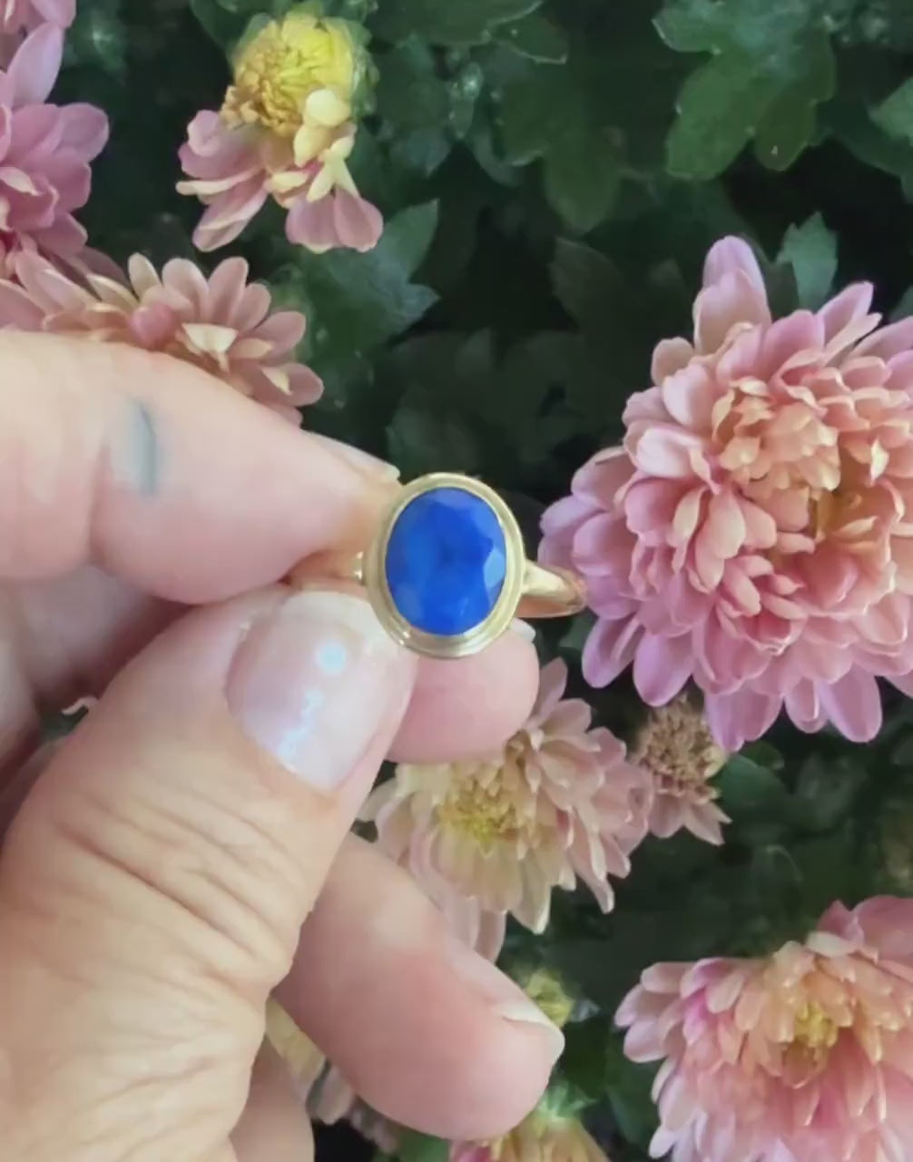 Handmade 14K Gold Lapis Ring: Faceted Natural Blue Stone